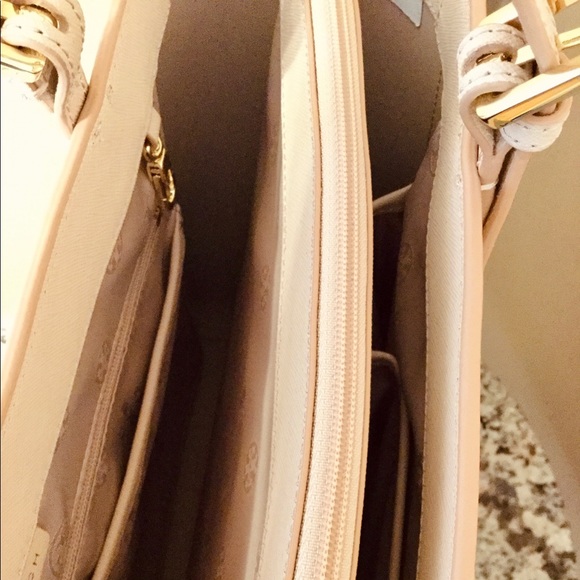 NWOT Tory Burch large leather tote - Picture 13 of 14